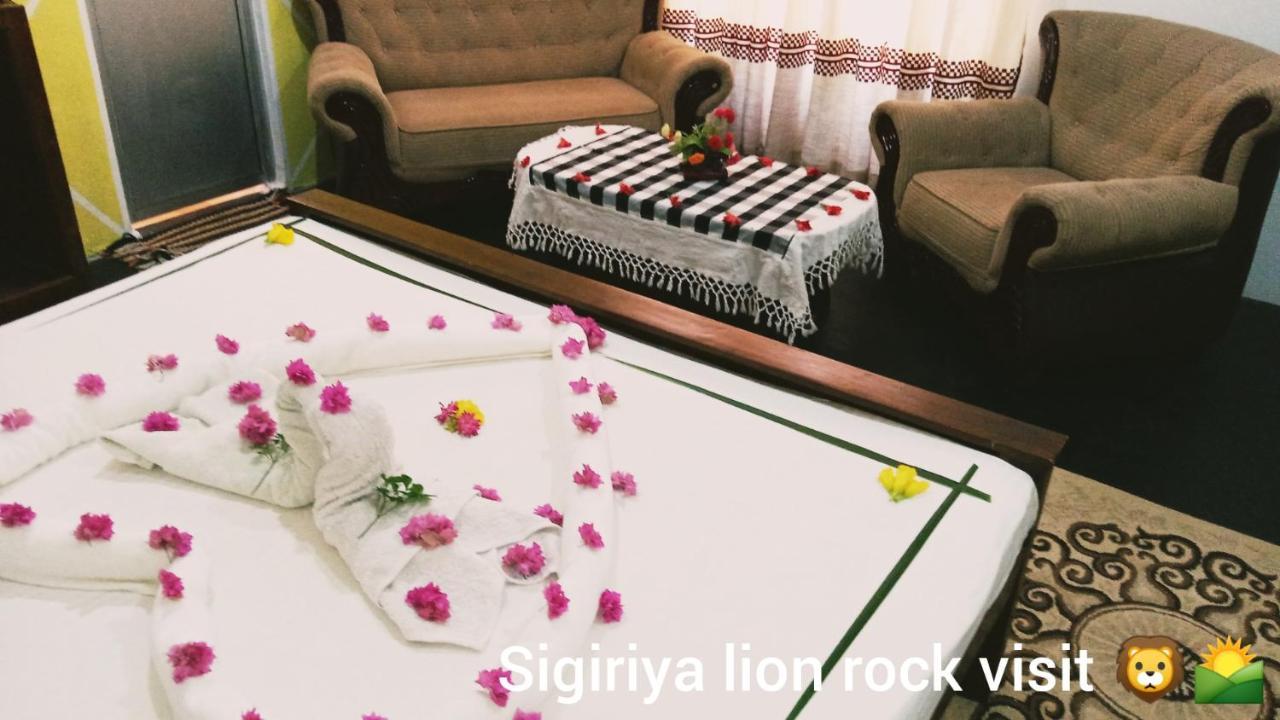 Oleena Home Stay Habarana Exteriér fotografie