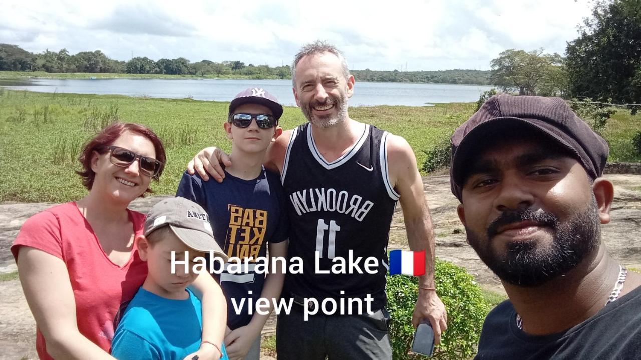 Oleena Home Stay Habarana Exteriér fotografie